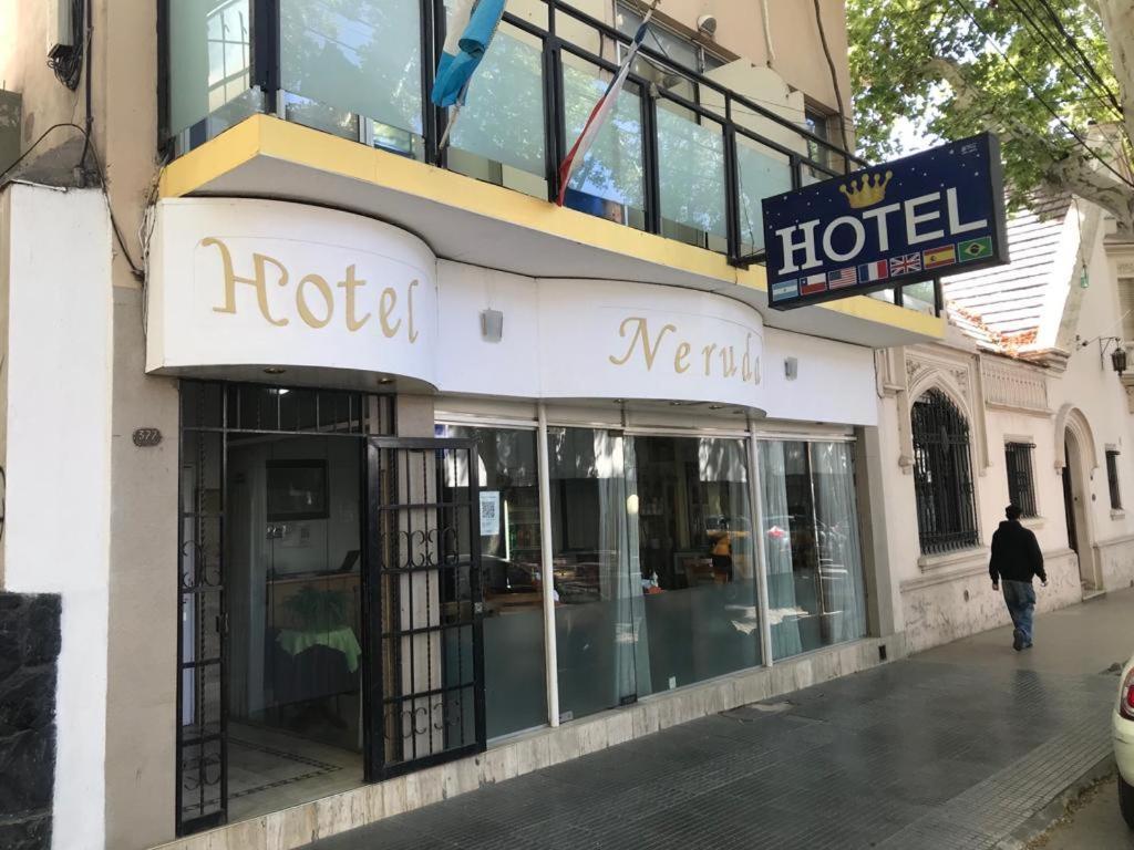 Hotel Neruda Мендоса Екстер'єр фото